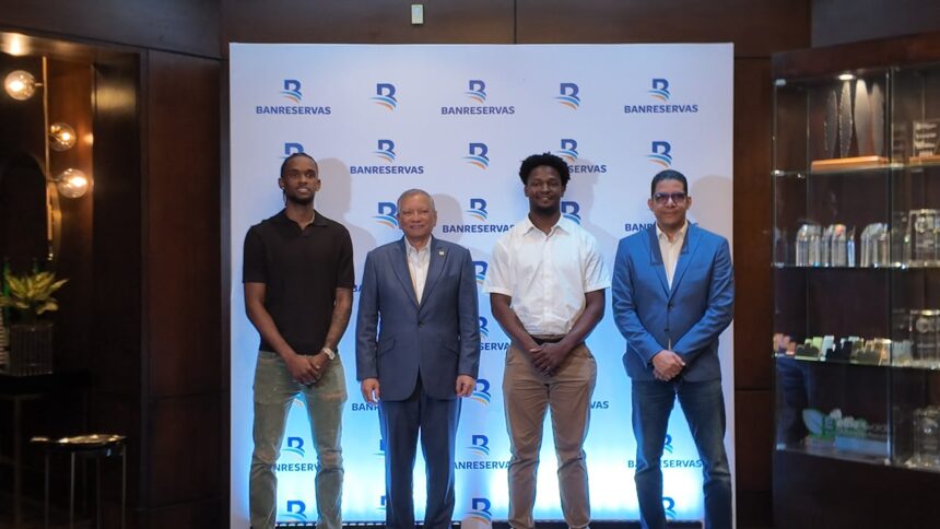 Banreservas strengthens its support for basketball by incorporating Jean Montero and Andrés Feliz as ambassadors | De Último Minuto English