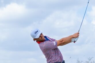Willy Pumarol Jr. makes history with the first Dominican bronze in golf at the Central American Games | De Último Minuto English