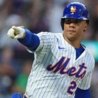 Juan Soto drives in two runs and leads the Mets to a victory over the Braves | De Último Minuto English