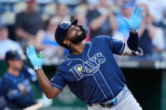 Caminero continues to make history and ties Rays record with a home run in six consecutive games | De Último Minuto English