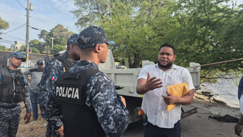 Barahona fishermen report irregular eviction following the demolition of huts in the middle of a judicial process | De Último Minuto English