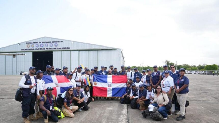 Dominican medical brigade returns to the country after humanitarian mission in Venezuela | De Último Minuto English