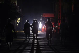 70% of Cuba will be without power at the same time this Friday due to the energy crisis | De Último Minuto English
