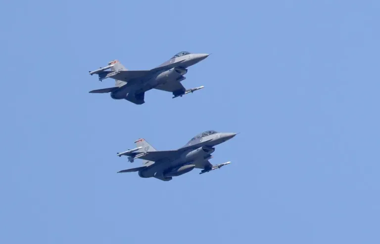 The U.S. launches a new round of attacks against Iran, which responds with missiles against several countries in the region | De Último Minuto English