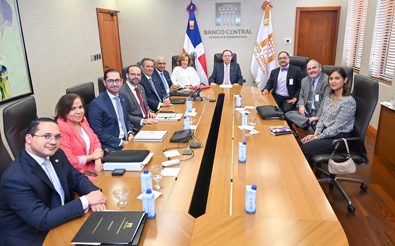 IDB will allocate US$100 million to expand financing for MSMEs through BANDEX | De Último Minuto English
