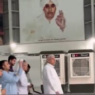 Politician in India sparks criticism for allegedly using a portable air conditioner during his tours | De Último Minuto English