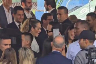 Colombia's president-elect Abelardo de la Espriella leads Independence Day military parade in Medellín