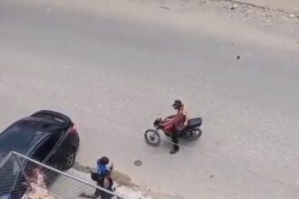 Motorcyclists break vehicle windows after alleged attempted robbery of a driver in La Ciénaga | De Último Minuto English