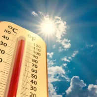 Sunny and hot conditions will prevail this Sunday; a tropical wave will leave isolated showers | De Último Minuto English