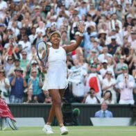 Naomi Osaka surprises Aryna Sabalenka and advances to the Wimbledon quarterfinals | De Último Minuto English