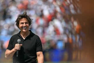 Tom Cruise celebrates football's power to unite people at World Cup final