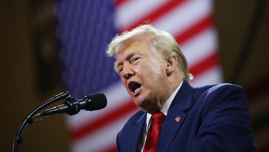 Trump says he is weighing larger military strikes against Iran | De Último Minuto English