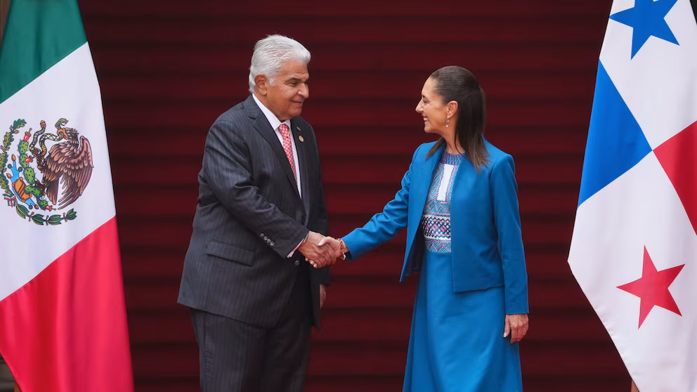 Sheinbaum and Mulino strengthen cooperation on the Canal and the screwworm | De Último Minuto English