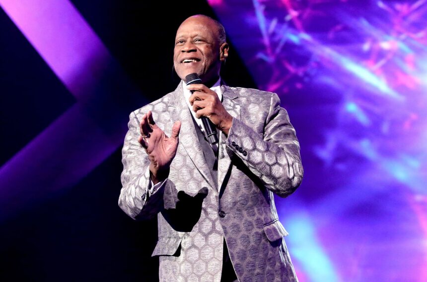 Five years have passed since the death of Johnny Ventura, the eternal "Caballo Mayor" of merengue | De Último Minuto English
