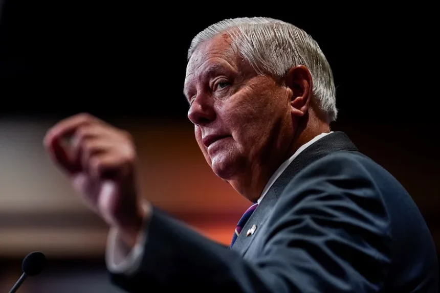 U.S. Senator Lindsey Graham died due to a torn artery | De Último Minuto English
