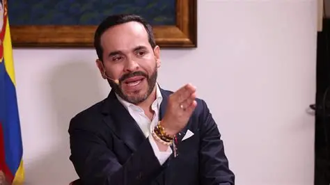 "De la Espriella activates an unprecedented transition in Colombia, amidst political tension" | De Último Minuto English