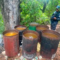 Clandestine factory with more than 25 thousand liters of adulterated alcohol dismantled in Azua | De Último Minuto English