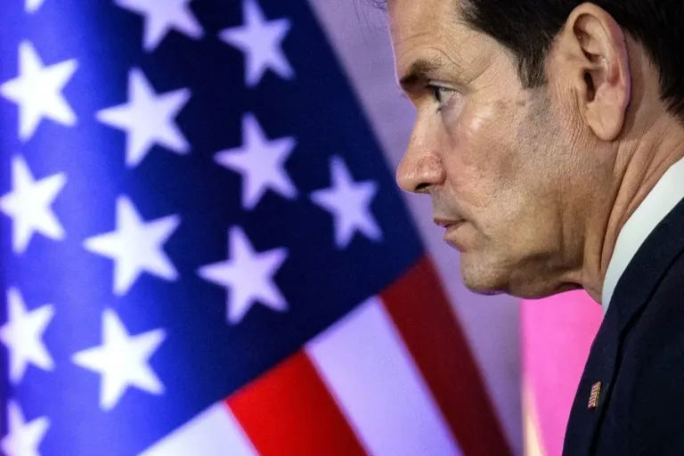 Rubio says Iran is "begging every day" for the U.S. to reach a deal | De Último Minuto English