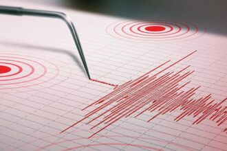 A 5.7 magnitude earthquake shakes El Salvador, leaving no victims or damage | De Último Minuto English