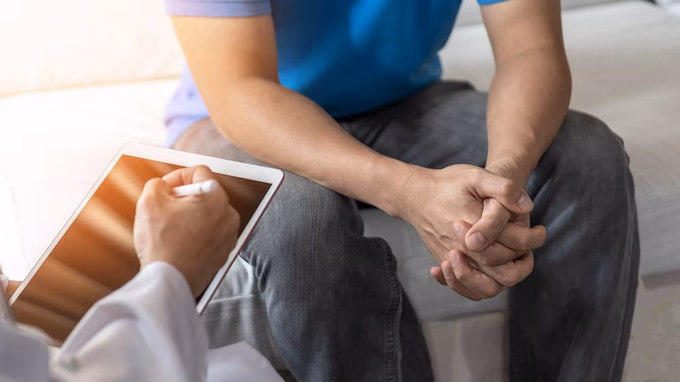 Men are more likely to be diagnosed with advanced cancer | De Último Minuto English