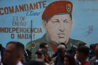 Chavistas march in Venezuela to commemorate the birth of Hugo Chávez | De Último Minuto English