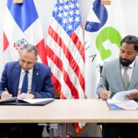 Customs signs agreement with CBP for profiling cargo arriving through Haina | De Último Minuto English