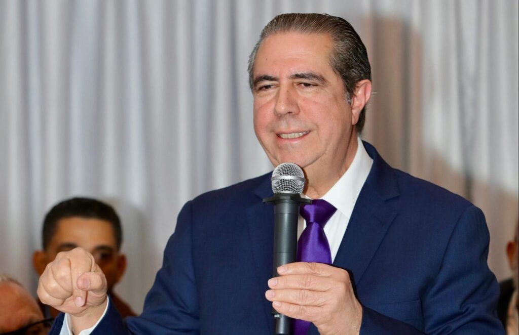 Francisco Javier confirms his participation in the RD Debate organized by CODESSD | De Último Minuto English