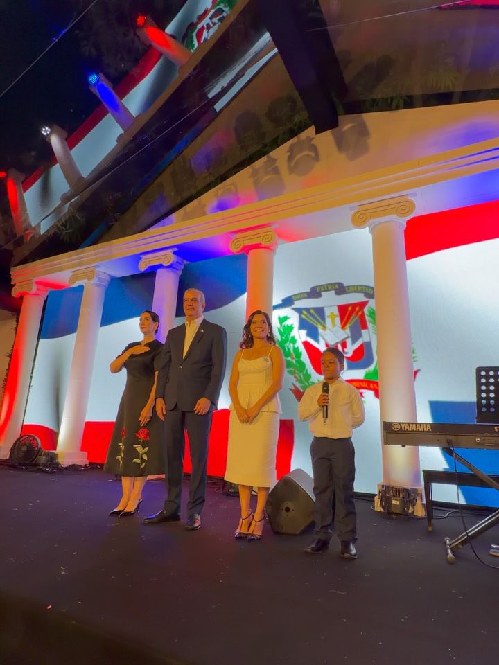 Ian David, the 8-year-old boy who moved everyone at the US Independence Day celebration | De Último Minuto English