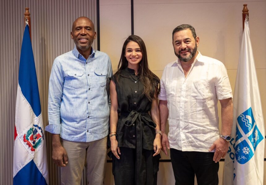 Mayor Eduardo Kery Métivier receives former Guatemalan President Jimmy Morales in an institutional meeting | De Último Minuto English