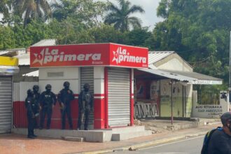 48-hour strike paralyzes Licey and Moca; possible extension to 72 hours warned | De Último Minuto English