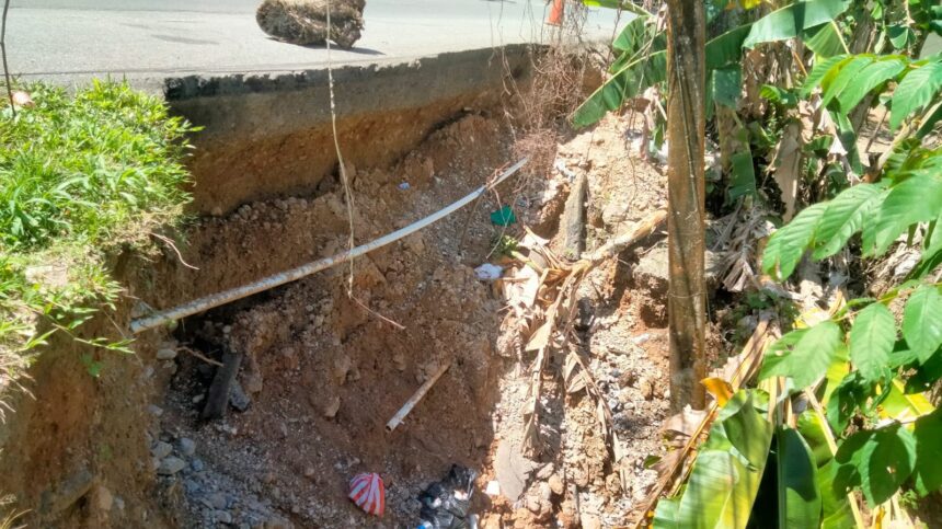 Sinkhole reported on main road in Samaná | De Último Minuto English