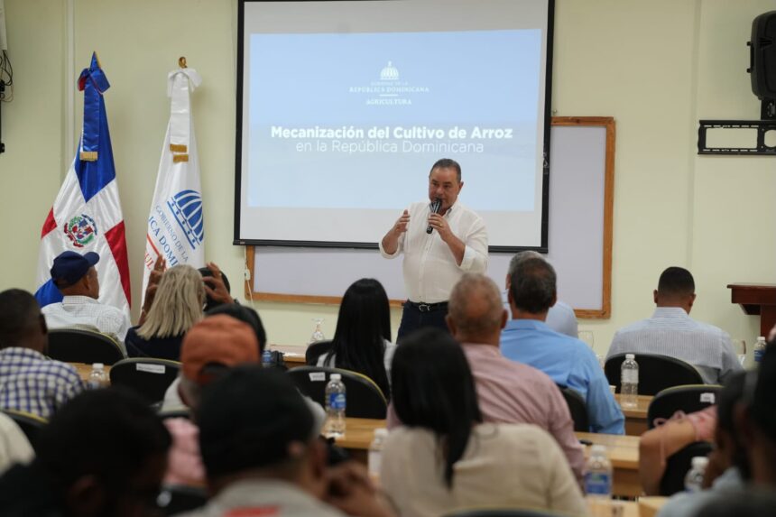 Agriculture calls on San Juan producers to control weeds and mechanize tasks | De Último Minuto English