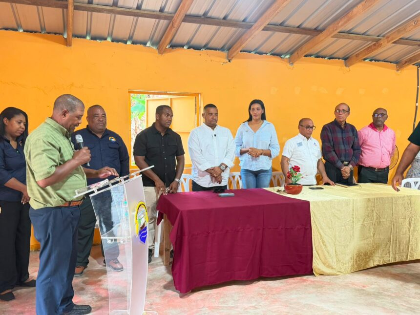 Mayor Ana Reyes inaugurates La Codal sector Community Center through the Participatory Budget | De Último Minuto English