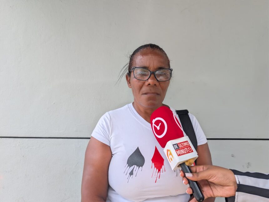 Mother requests help after losing her home and her children's home in a fire | De Último Minuto English