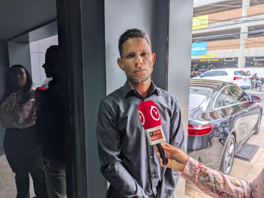 Father reports that he has not seen his daughter for more than a month and requests intervention from the authorities | De Último Minuto English