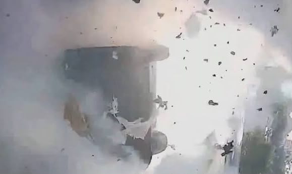 Wisconsin sanitation worker hospitalized after oxygen tanks explode inside garbage truck