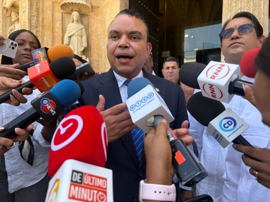 SNS Director guarantees 24/7 medical care for athletes and attendees of the Central American Games | De Último Minuto English