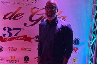 The Bronx Dominican Parade recognizes the director of the 002 Radio TV platform | De Último Minuto English