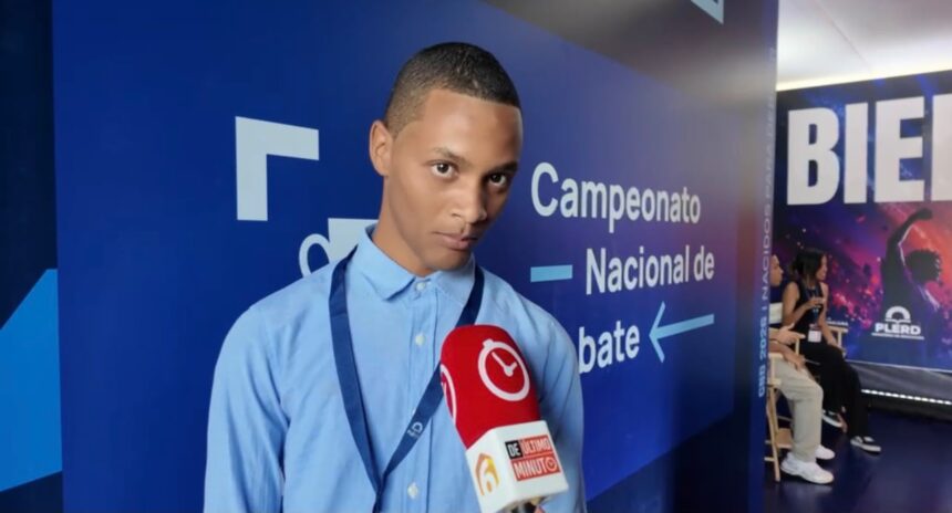 Students arrive at the National Debate Championship with the goal of making their regions proud | De Último Minuto English