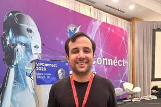 Dominican leads the digital transformation of El País de Cali: “The future of media is in AI” | De Último Minuto English