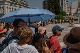 Extreme heat wave affects 238 million people in the United States | De Último Minuto English