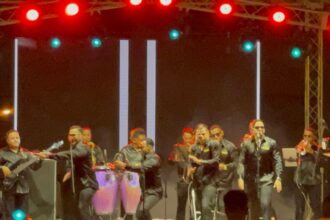 Chiquito Team Band opens the Santiago patron saint festivities | De Último Minuto English
