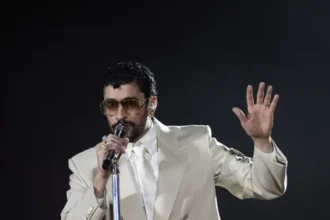 Bad Bunny's ex-girlfriend gets a favorable ruling in a lawsuit over the use of her voice | De Último Minuto English