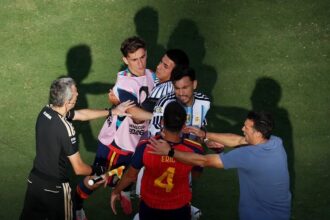 Argentina faces $100,000 in fines after incidents in 2026 World Cup final | De Último Minuto English
