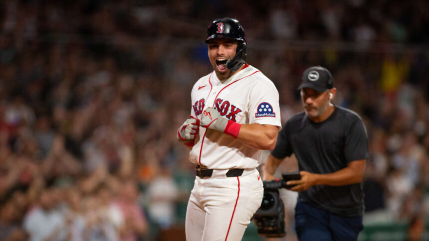Red Sox are one win away from the record after beating Orioles 6-5 | De Último Minuto English