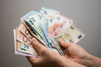 Euro price in the Dominican Republic this Tuesday, August 11, 2026 | De Último Minuto English