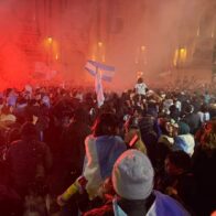 Argentines take to the streets to thank their national team despite the defeat against Spain | De Último Minuto English