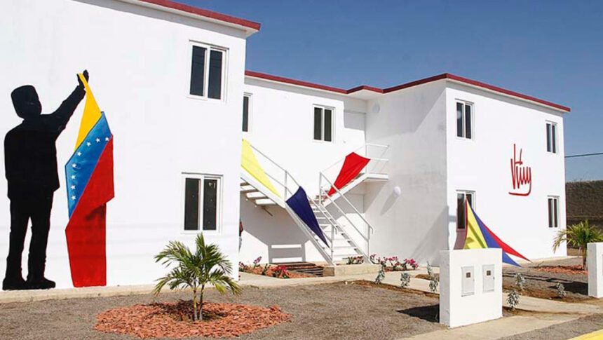 Venezuela outlines a housing plan after earthquakes and promises to deliver 200 homes next week | De Último Minuto English