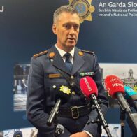 Irish police seize suspected bomb near Northern Ireland border | De Último Minuto English