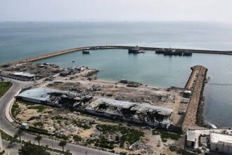 Iran warns that it will not allow the US to intervene in the management of the Strait of Hormuz | De Último Minuto English